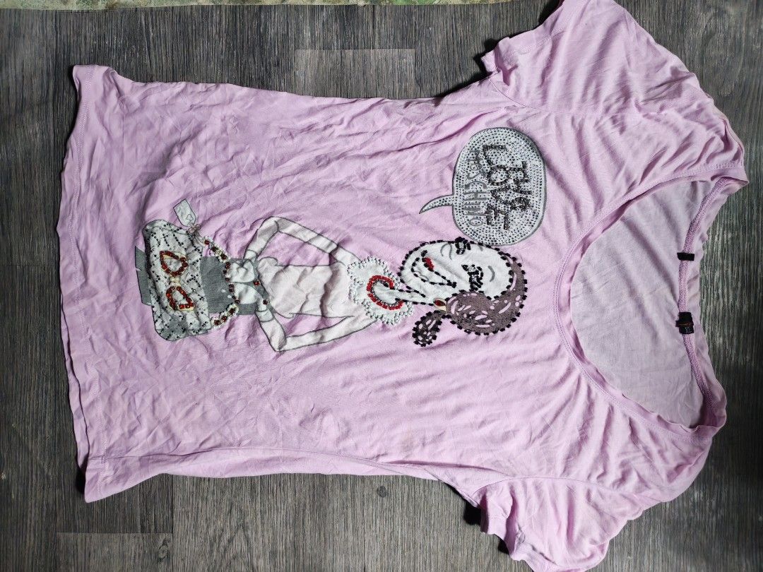 love moschino vintage ittierre (Category: Shirts) located in Atimonan. Submitted by gabs31 (Listing ID 1471024691, Image 1). Description: vintage love moschino made in italy.
