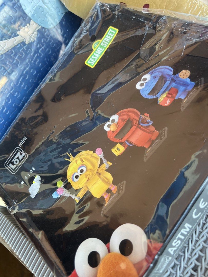 Loz Mini Sesame Street Building blocks (Category: Other Merchandise) located in Manila. Submitted by macks_toys (Listing ID 1471082745, Image 2). Description: 📌You may send DM for your inquiries. ✨KINDLY CHECK EACH DETAILS✨ 🔳 From Japan/UK Surplus items 🔳 Sealed and new but box is damage 🔳 Manage your expectations since it’s preloved and from Surplus Items 🔳 WYSIWYG ✨ Thank you! ✨.