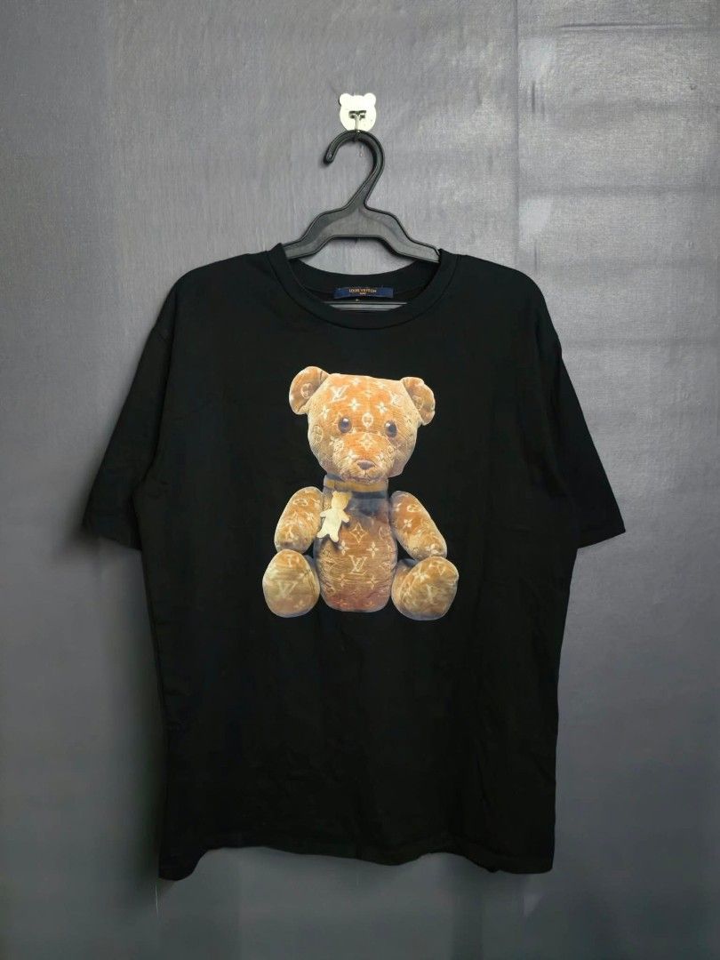 Lv Teddy bear (Category: Luxury Apparel) located in Quezon. Submitted by johh_sebastian (Listing ID 1470994587, Image 3). Description: color rate 9/10 dimensions/measurements 23 28 negotiable.