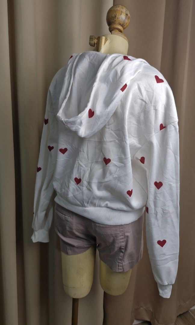 M: Hoody Jacket (Category: Coats, Jackets and Outerwear) located in Calabanga. Submitted by deniseallyson (Listing ID 1471031641, Image 3). Description: .