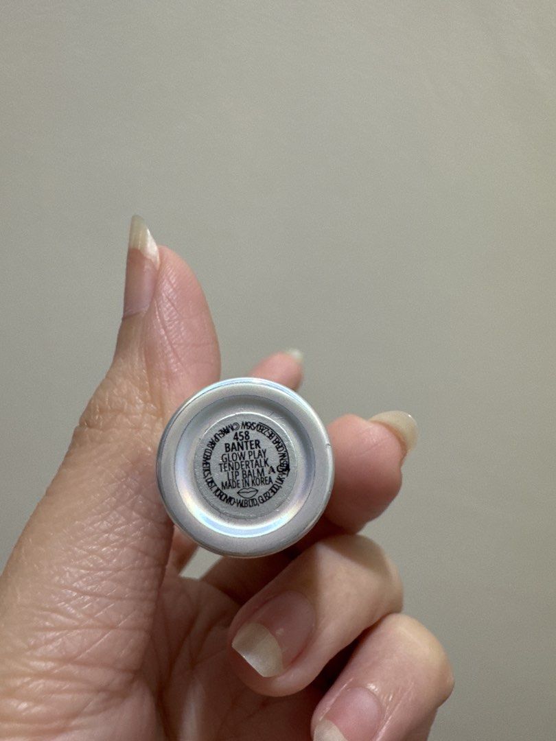 MAC Glow Play Tendertalk Lip Balm Banter 458 (Category: Makeup) located in Bacoor. Submitted by decluterwithellie8 (Listing ID 1471069115, Image 2). Description: - Brand: MAC - Product: Glow Play Tendertalk Lip Balm - Shade: 458 Banter (nice pop of pink with hydration) - Packaging: Sleek silver .