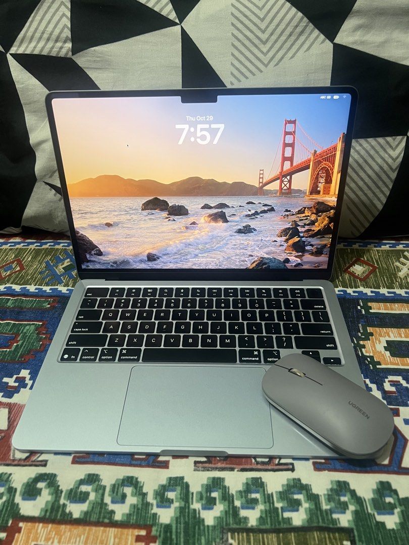 Macbook Air M4 24/512GB W Free Ugreen wireless mouse (Category: Laptops & Notebooks) located in Rodriguez. Submitted by kazewander (Listing ID 1471057544, Image 2). Description: Macbook Air M4 Sky Blue 13” Apple M4 24/512GB 49 Cycle Count | 98% BH Purchased at Open Source By Beyond The Box no issue, dents, scratches, or visible flaws Inclusions: ✅Original Charger ✅Original Box ✅W Free Ugreen Wireless Mouse.