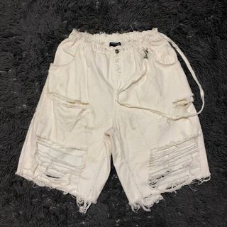 (Category: ) located in . Submitted by thriftscape2024 (Listing ID 1470981592, Image 1). Description: .
