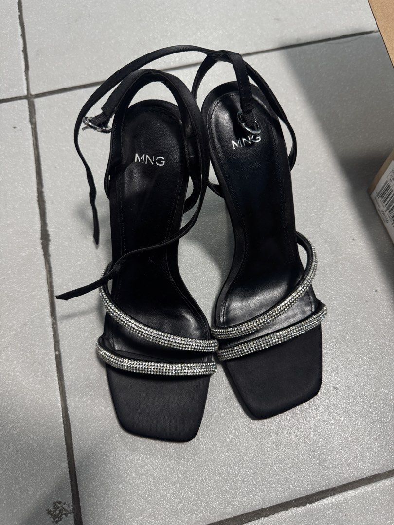 Mango Black And Silver Heels (Category: Heels) located in Pasig City. Submitted by closet_declut95 (Listing ID 1471006427, Image 2). Description: Used only once Comes with box and price tag Size: EU 36 .