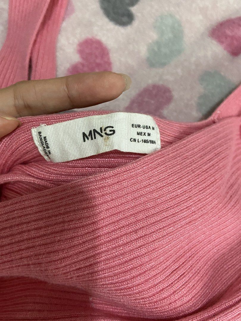 Mango Pink Ribbed Crossover Crop Top (Category: Sleeveless) located in Imus. Submitted by jhhjlvr (Listing ID 1470998495, Image 2). Description: ⋆ Mango thick ribbed knit pink crop top ⋆ never been used (too big for me) ⋆ mod: bank transfers or gcash ⋆ meet-up or j&t delivery .