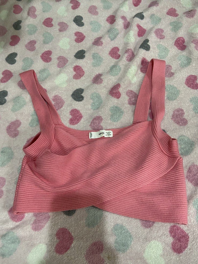 Mango Pink Ribbed Crossover Crop Top (Category: Sleeveless) located in Imus. Submitted by jhhjlvr (Listing ID 1470998495, Image 1). Description: ⋆ Mango thick ribbed knit pink crop top ⋆ never been used (too big for me) ⋆ mod: bank transfers or gcash ⋆ meet-up or j&t delivery .