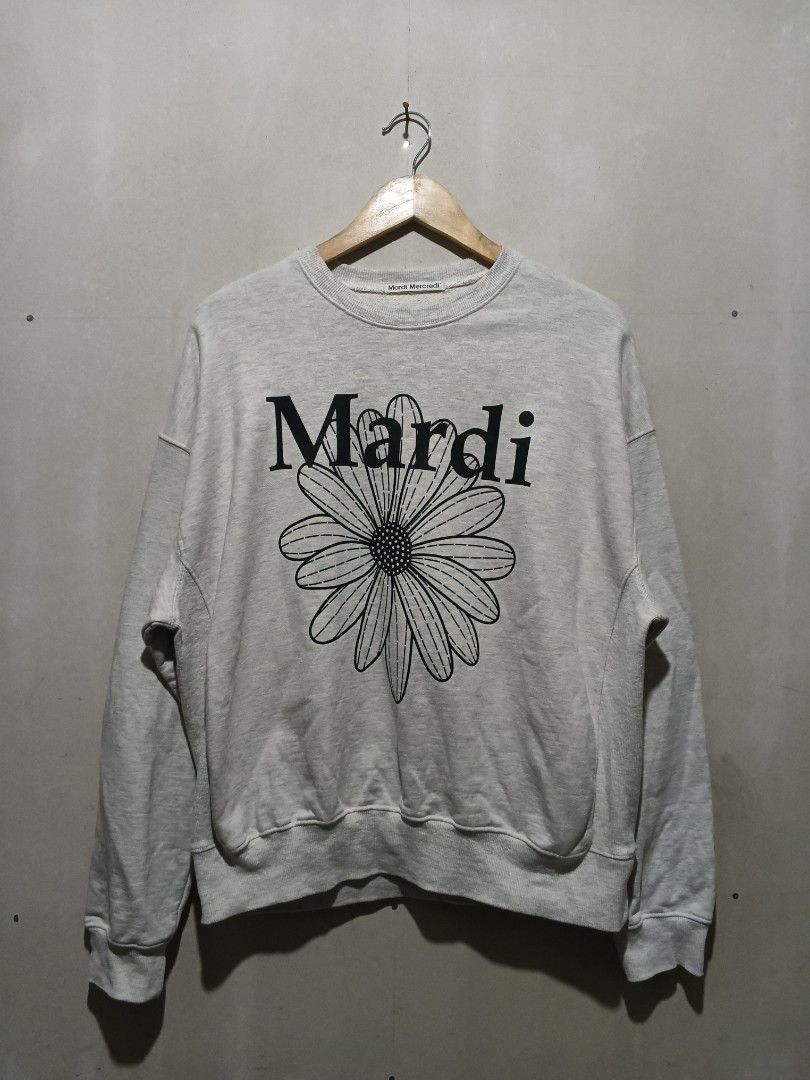 MARDI CREWNECK (Category: Coats, Jackets and Outerwear) located in Panglao. Submitted by john_denver_ (Listing ID 1471075513, Image 1). Description: .