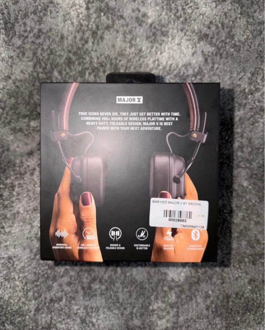 Marshall Major V Wireless Bluetooth Headphones Brown (Category: Headphones & Headsets) located in Quezon City. Submitted by mofu1 (Listing ID 1471102125, Image 2). Description: - Model: Marshall Major V Wireless Headphones - Color: Brown - Condition: Brand new (never used) - Playtime: 100+ hours of wireless audio - Features: Integrated wireless charging, heavy-duty foldable design, and customizable M-button - with proof of purchase.