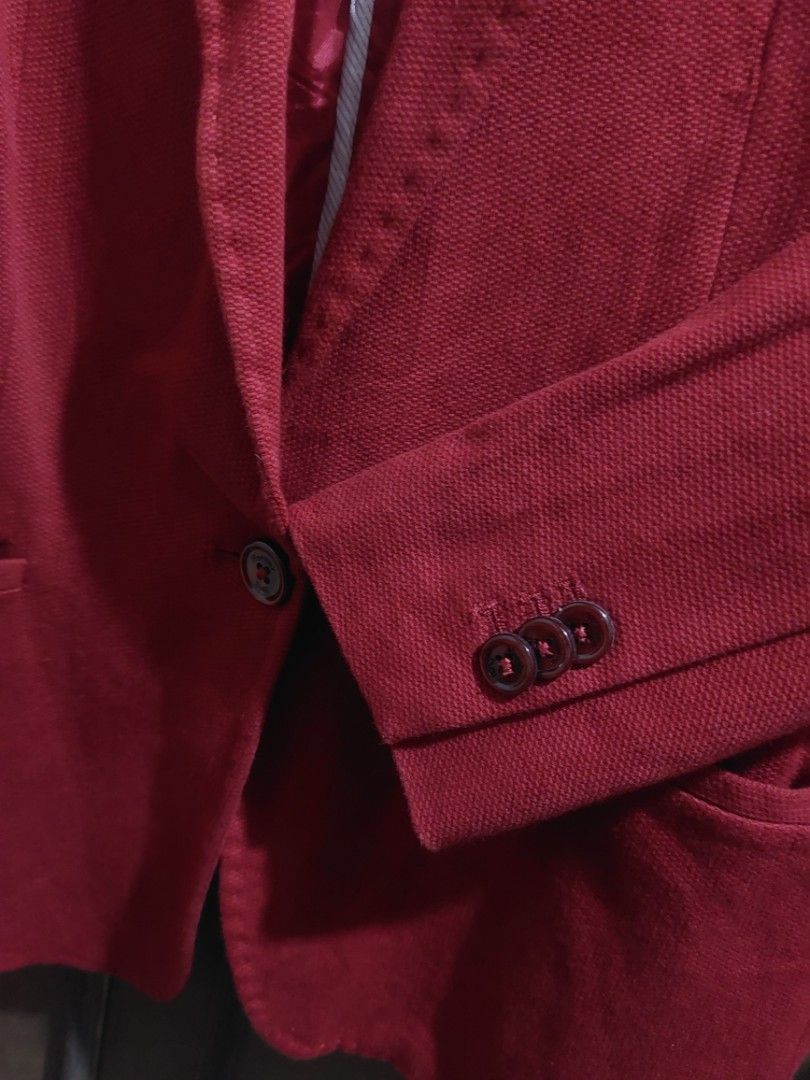 Massimo Dutti Red Blazer Jacket (Category: Coats, Jackets and Outerwear) located in Alaminos. Submitted by desgd (Listing ID 1471033910, Image 3). Description: COLOR MAY VARY DUE TO LIGHTING - Color: Rich red with deep red lining - Material: Structured fabric - Details: Classic cut, two front patch pockets, three-button cuffs - Body Length: 26 inches - Shoulder Length: 16 inches - Sleeve Length: 23.5 inches - Chest Width: 17 inches - Waist Width: