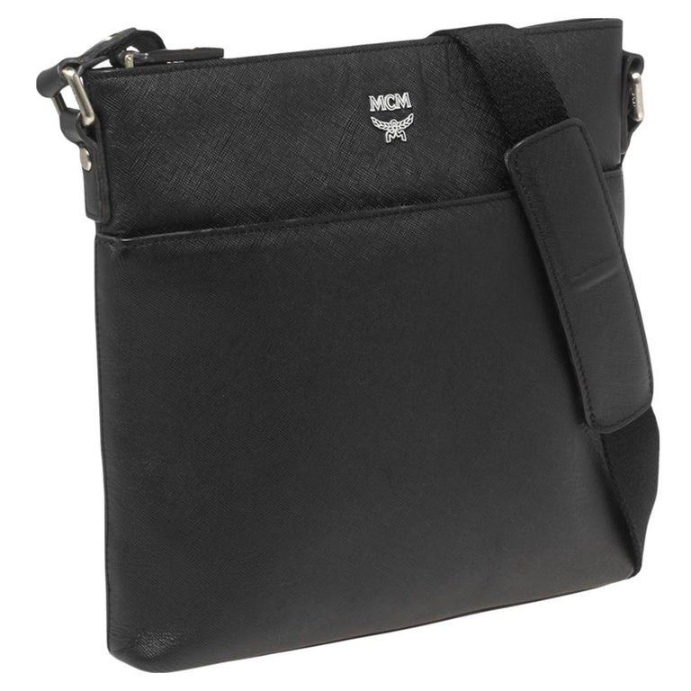 MCM AUTHENTIC (Category: Sling Bags) located in Caloocan City. Submitted by cedricrose18 (Listing ID 1471004851, Image 3). Description: DM SA SUREBUYER AUTHENTIC LEGIT.