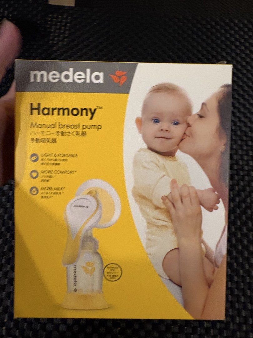 Medela Harmony Manual Breast Pump (Category: Breastfeeding & Bottle Feeding) located in Paranaque City. Submitted by brattina (Listing ID 1471004714, Image 2). Description: 💛 Selling price: ₱2,500 negotiable Selling my Medela Harmony Manual Breast Pump! ✨ Never used ✨ Original box included (opened) ✨ Instruction manual included ✨ Lightweight, portable, and no batteries or electricity needed ✨ Ideal for occasional pumping or as a backup pump Save