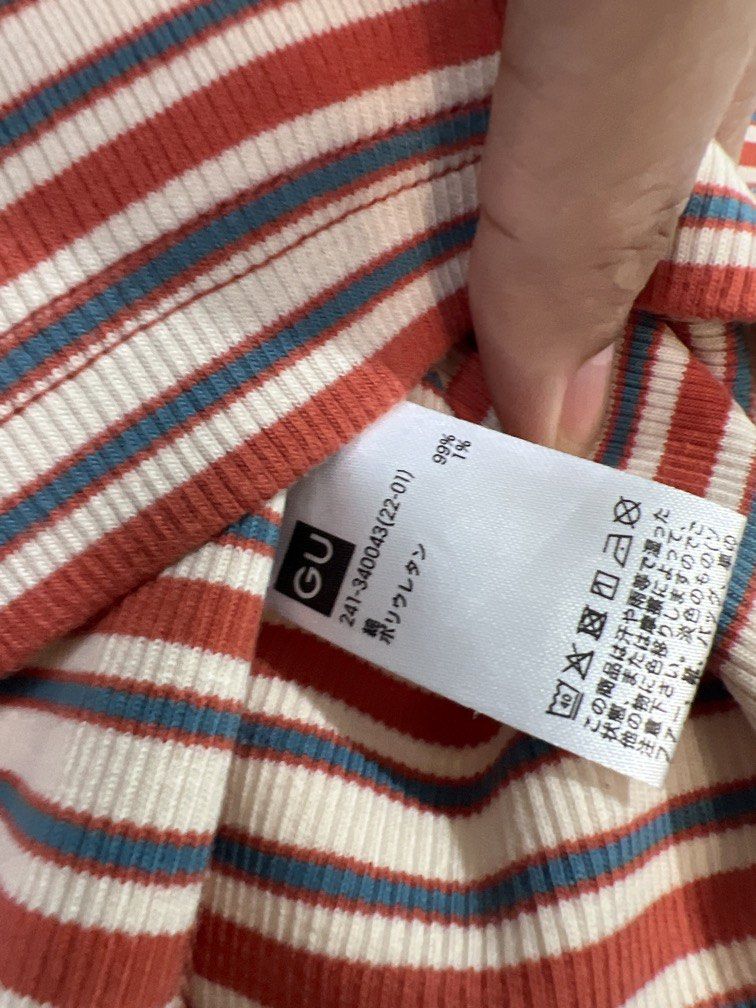 Medium GU ribbed stripes top (Category: Blouses) located in Las Pinas. Submitted by gaeley (Listing ID 1470969814, Image 3). Description: b: 15" armpit to armpit l: 17" strechy.