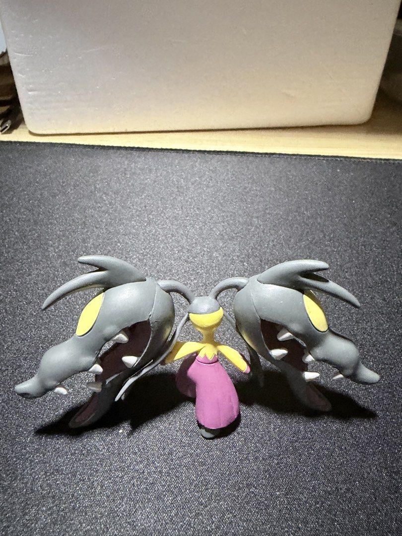 Mega Mawile Pokemon Figure (Category: Figurines & Statues) located in Mandaluyong City. Submitted by juliansthings (Listing ID 1471089668, Image 2). Description: - Authentic Mega Mawile mini figure from the Pokémon franchise - Detailed sculpt featuring its signature wide-open grey jaws - Distinctive yellow head and purple lower body design - Stands steadily on its own without support - Great addition to any desk setup or Pokémon collection Bought