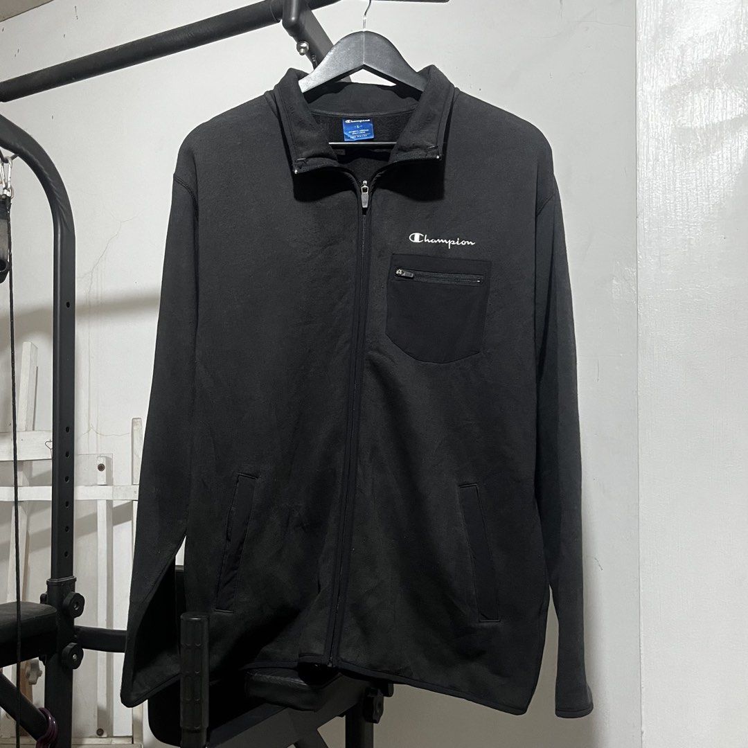 Men's Champion Black Jacket | Full zip Jacket | Plain Black Jacket | Rider's jacket (Category: Coats, Jackets and Outerwear) located in Calamba. Submitted by nostlg (Listing ID 1471045299, Image 1). Description: 23 inx 28 in AVAILABLE 📍Lowballers will be ignored. 📍Courier: J&T (no cod) 📍Please avoid making offer if you're not sure. 📍Payment first: GCASH only 📍Feel free to ask me about the item before buying. No return. 📍Shipping fee will be