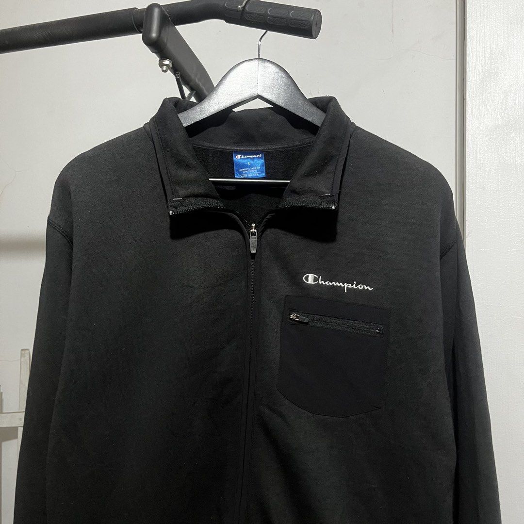 Men's Champion Black Jacket | Full zip Jacket | Plain Black Jacket | Rider's jacket (Category: Coats, Jackets and Outerwear) located in Calamba. Submitted by nostlg (Listing ID 1471045299, Image 2). Description: 23 inx 28 in AVAILABLE 📍Lowballers will be ignored. 📍Courier: J&T (no cod) 📍Please avoid making offer if you're not sure. 📍Payment first: GCASH only 📍Feel free to ask me about the item before buying. No return. 📍Shipping fee will be