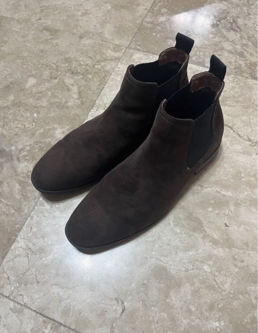 Men's Dark Brown Suede Chelsea Boots (Category: Boots) located in Manila. Submitted by neloluu (Listing ID 1471077685, Image 3). Description: H&M brown boots bought in H&M Makati - fits US 9 size - in very good condition - worn once, outside the country location is in mnl can do lbc.