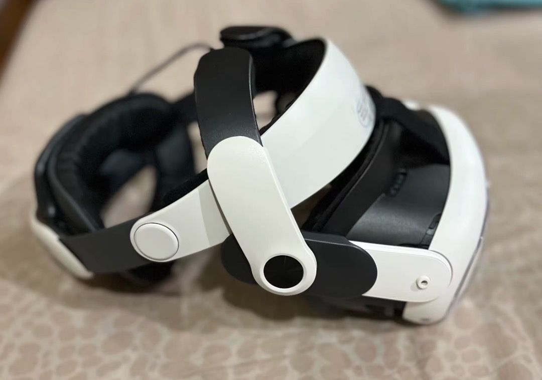 Meta Quest 3 512GB Standalone VR 4K Headset, Video Gaming, Video Games ...