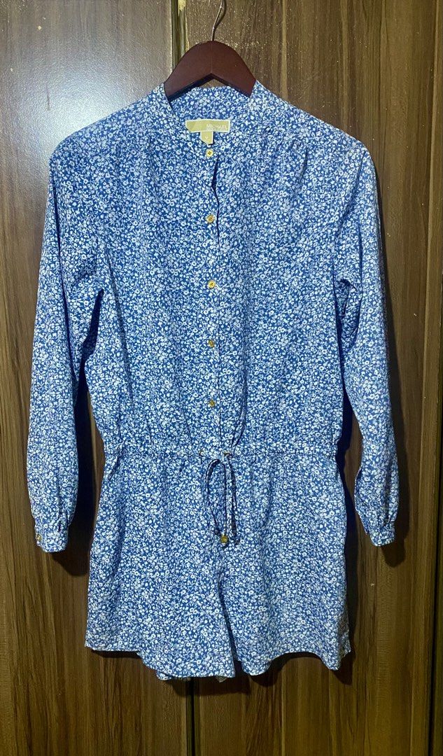 Michael Kors Blue Dainty Prints Romper (Category: Rompers) located in Quezon City. Submitted by ysabellashoppe (Listing ID 1471038751, Image 2). Description: New tag removed Michael Kors Blue Dainty Prints Romper. Size Medium . .