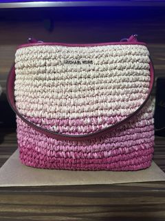 (Category: ) located in . Submitted by luluhonolulu (Listing ID 1471079903, Image 1). Description: .