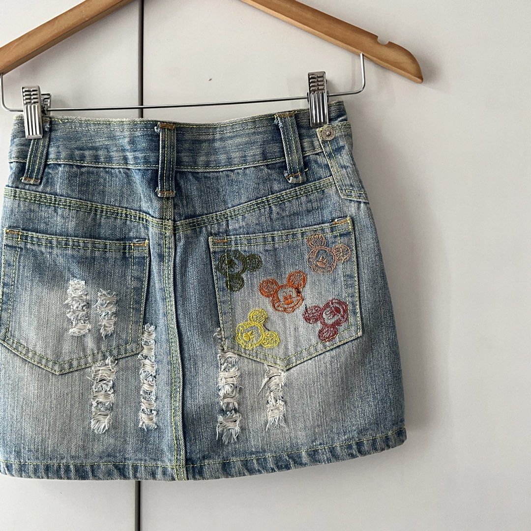 mickey mouse denim skirt (Category: Skirts) located in Paranaque City. Submitted by ursaturdayfaves (Listing ID 1470965047, Image 2). Description: .