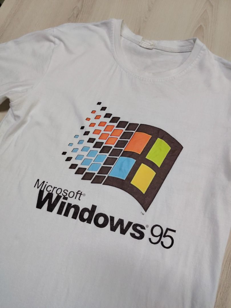 Microsoft Windows 95 White Tee #EK Used, Men's Fashion, Tops & Sets ...