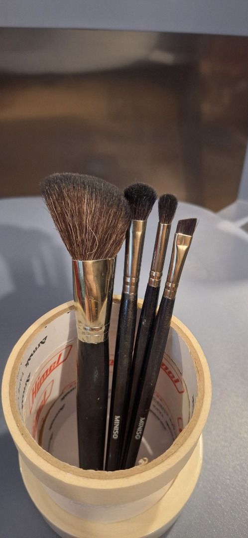 MINISO Brush Set (Category: Makeup) located in General Trias. Submitted by aeunice (Listing ID 1471092761, Image 1). Description: BRAND:Miniso In Good Condition. Makeup brush set of 4, featuring a large angled powder brush and three eye brushes. Classic black and silver design, gently used. Perfect everyday essentials for your makeup routine. Meet up / Shipping via Lalamove, JnT, Gogo Express & LBC .