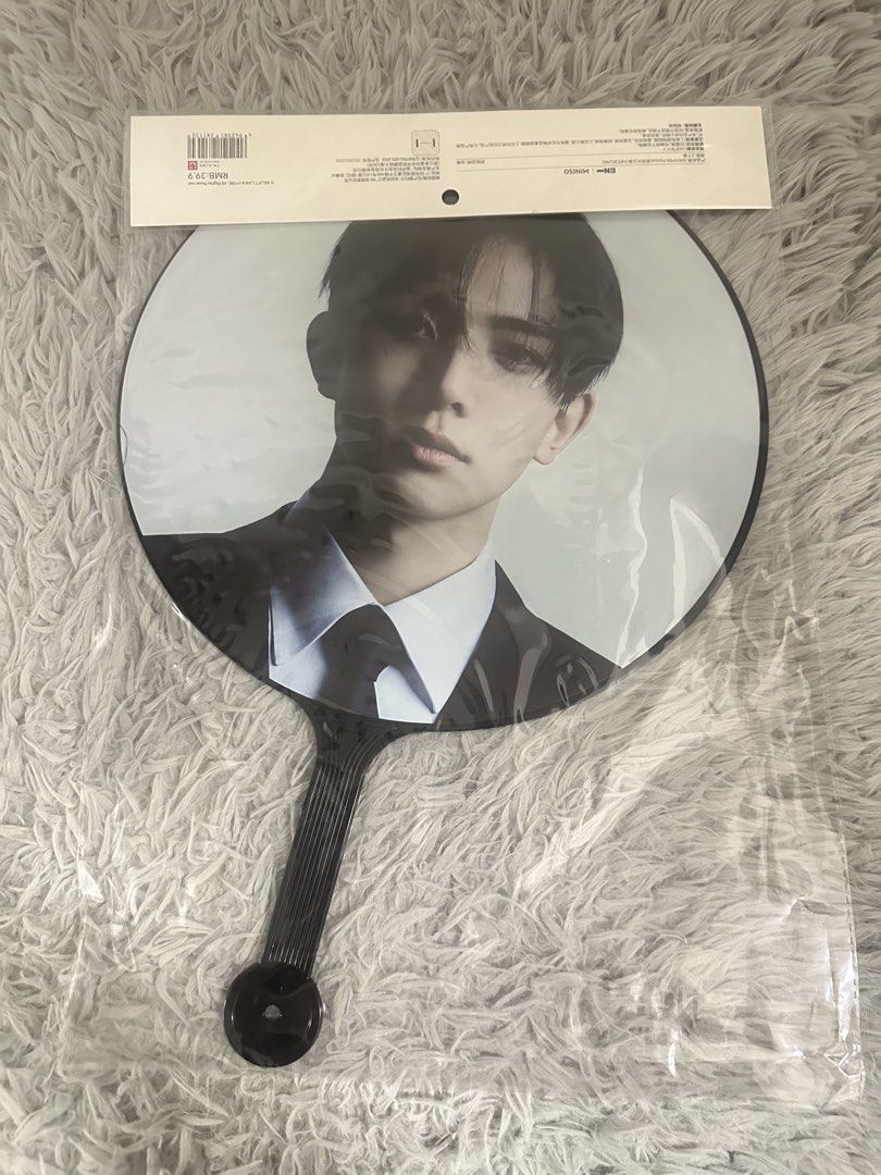 Miniso Heeseung Picket (Category: K-Wave Merchandise) located in Las Pinas. Submitted by arcanekt01 (Listing ID 1470998319, Image 1). Description: never been used.