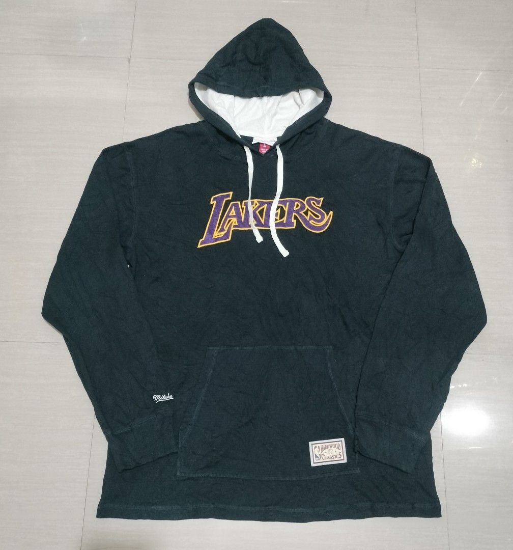 MITCHELL AND NESS LAKERS HOODIE (Category: Hoodies) located in Sariaya. Submitted by social_animalz (Listing ID 1471087500, Image 1). Description: 22.5 x 29.5 embroidered shipping fee is not included.