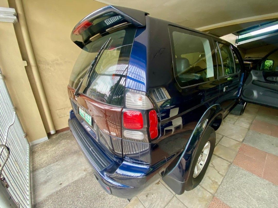 Mitsubishi Montero Sport 4x4 Automatic Auto (Category: Used Cars) located in Las Pinas. Submitted by stuff2want (Listing ID 1471049143, Image 3). Description: local release 4x4 Automatic 4M40 Turbo 2.8 liter diesel Las piñas area.