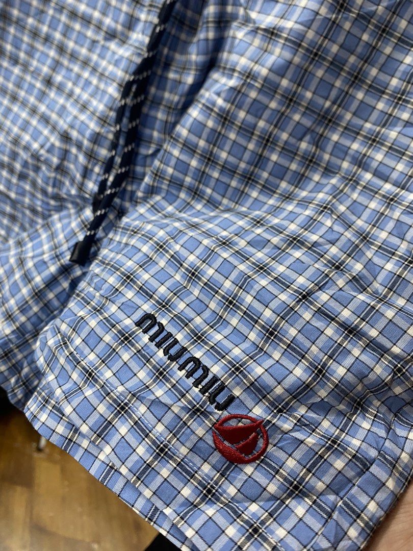 Miu miu authentic (Category: Luxury Apparel) located in Manila. Submitted by freshfindresale (Listing ID 1470953653, Image 3). Description: Waist: 27/34 Length: 13.5 Like new No flaws .