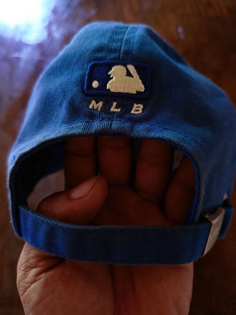 Mlb Cap authentic Legit balikbayan box from USA!!! (Category: Caps & Hats) located in Dimiao. Submitted by knsclothingapparel_2025 (Listing ID 1470976968, Image 3). Description: #Mlb Cap authentic/legit #origin of goods USA #sign of usage no flaws pinhole and discoloration # balikbayan box from USA .