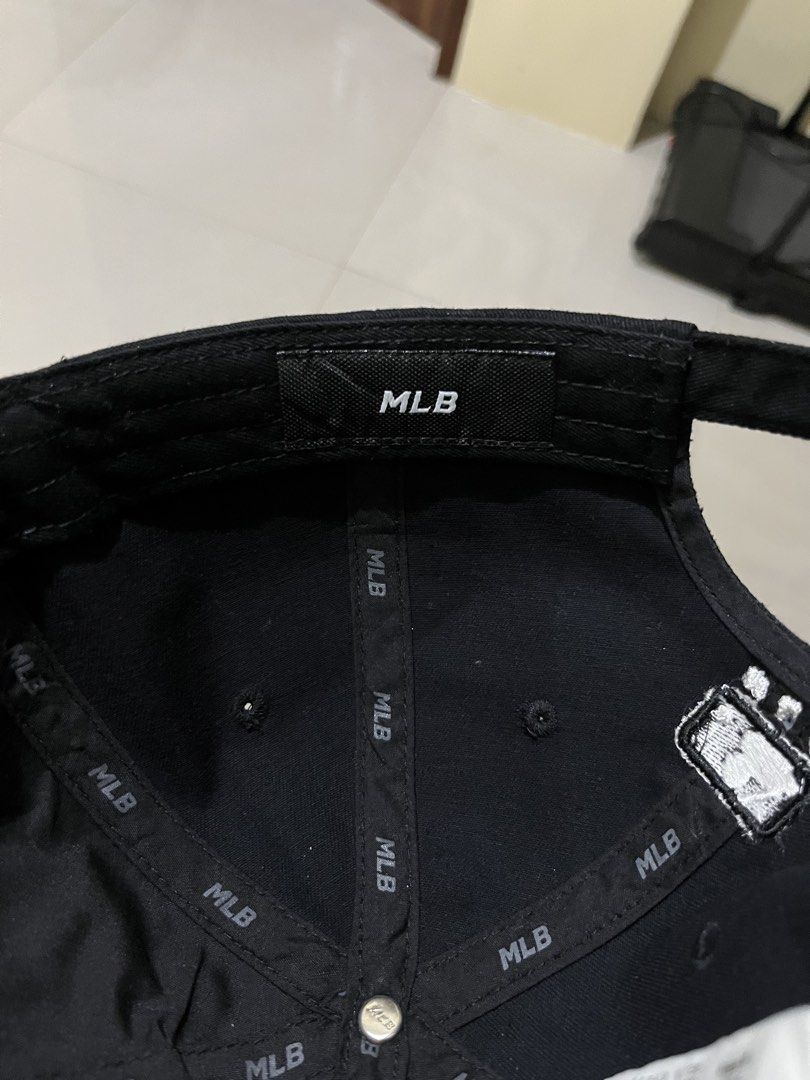 MLB Dadhat (Category: Caps & Hats) located in Roxas City. Submitted by anamaria12997 (Listing ID 1471082018, Image 3). Description: .
