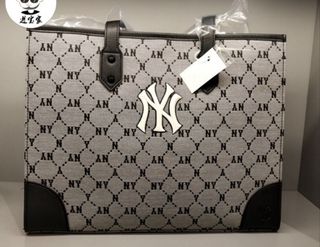 (Category: ) located in . Submitted by lene48 (Listing ID 1470997749, Image 1). Description: .
