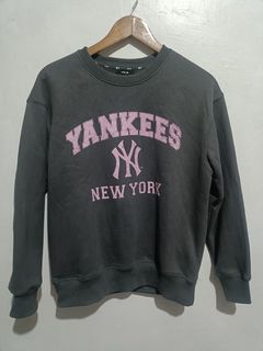 (Category: ) located in . Submitted by bckhood_thrift_store (Listing ID 1470984791, Image 1). Description: .