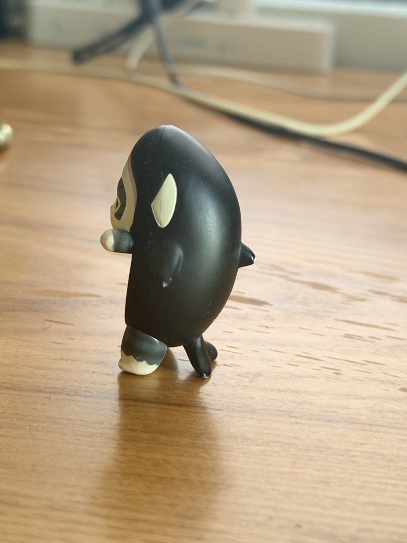 Mofusand Hippers (Category: Designer & Blind Box Toys) located in Cebu City. Submitted by declutteringduo007 (Listing ID 1471113437, Image 1). Description: - original but used - Orca Meow and Spotted Garden Eel meow - 600 for both.