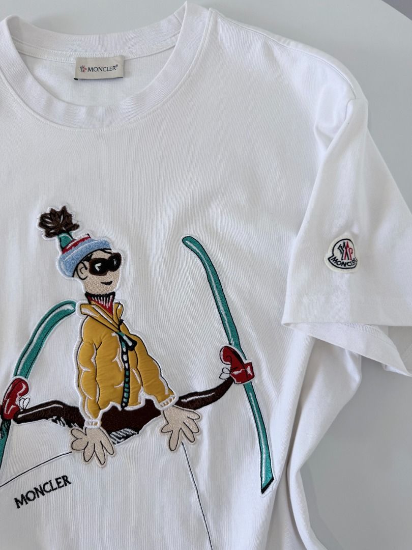 Moncler Skii Embroid Design shirt (Category: Shirts) located in Cabanatuan. Submitted by argarments.ph (Listing ID 1470951689, Image 3). Description: Tagged: Small on tag Width 19" | Length 24.5" Condition: Great condition Issue(s): Dot stain (unnoticeable).