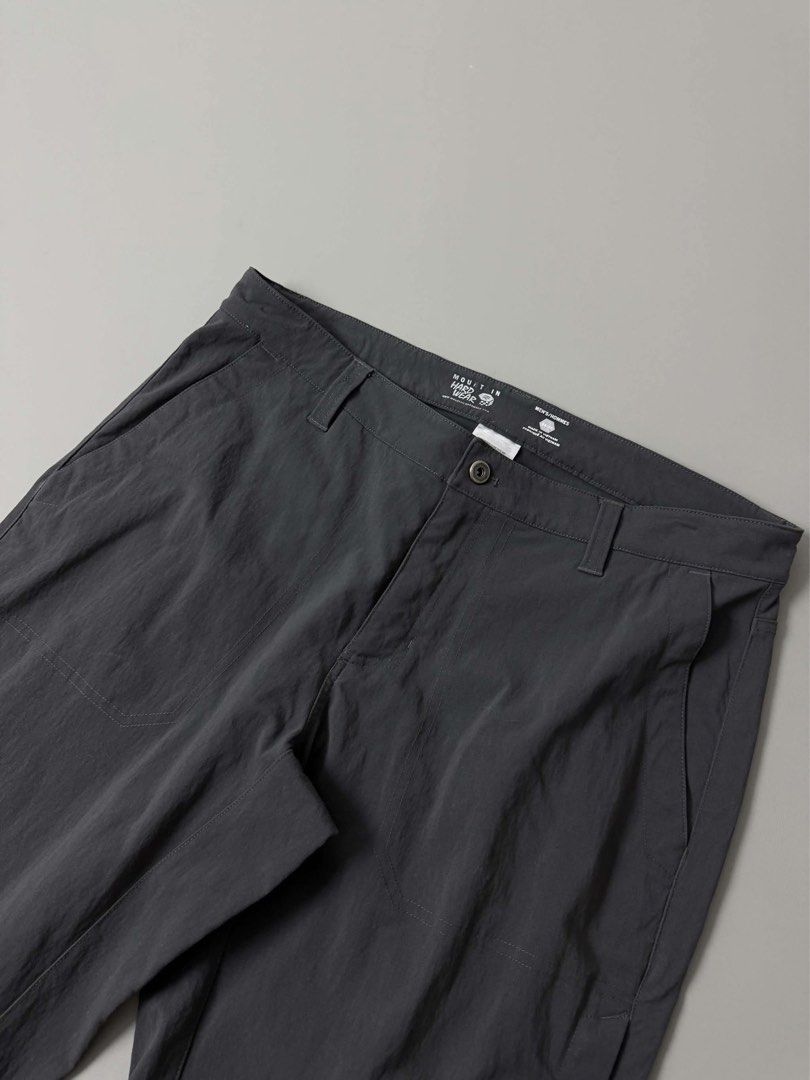 MOUNTAIN HARDWARE TREKKING PANTS (Category: Jeans) located in Guagua. Submitted by sweetboyy (Listing ID 1471074174, Image 2). Description: MOUNTAIN HARDWARE TREKKING PANTS GOOD CONDITION/ ISSUE 2 WHITE MARKS SIZE 34 ON TAG DIMES: WAISTLINE 34-36 / LENGTH 39 / LEG OPENING 8.5.