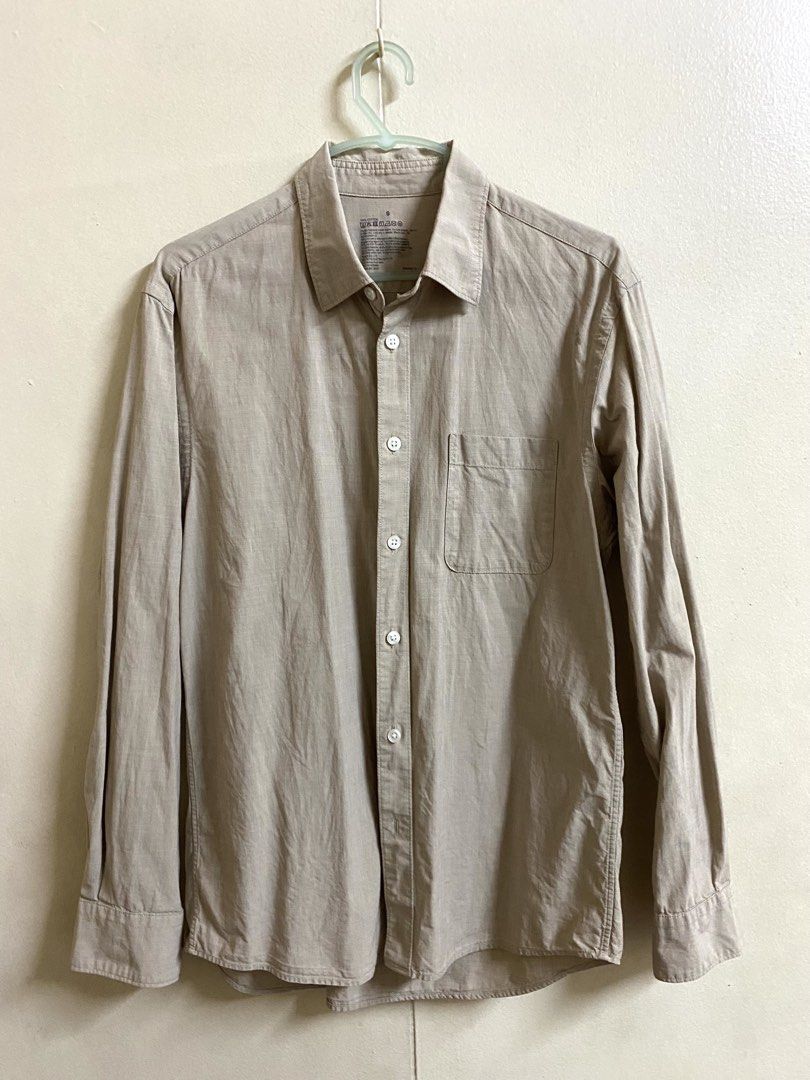 Muji Mocha Light Brown Button Shirt (Category: Tshirts & Polo Shirts ) located in Makati City. Submitted by pepperstoremerch (Listing ID 1471092336, Image 1). Description: Muji Light Brown Button Shirt Size Small 100% Cotton Preloved, good condition Please see pictures D0129 P261030RU.