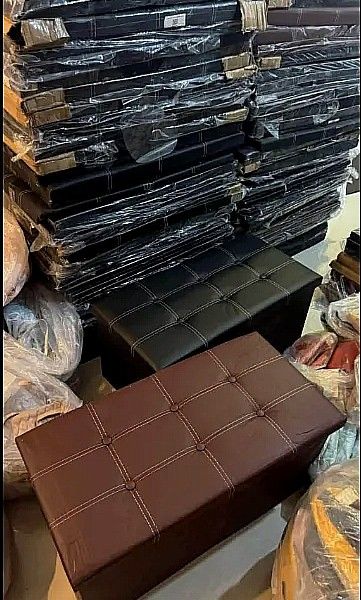Multifunctional foldable storage box stool/ottoman with a tufted cushioned seat. (Category: Storage Boxes & Baskets) located in Valenzuela. Submitted by justgorjas (Listing ID 1470961530, Image 1). Description: Multifunctional foldable storage box stool/ottoman with a tufted cushioned seat. 320‼️ PRE-ORDER (Ill tell if I have ON-HAND) BRAND-NEW ‼️ Lalamove pooling only, check the shipping free price before messaging me 📍Location: Malanday, Valen