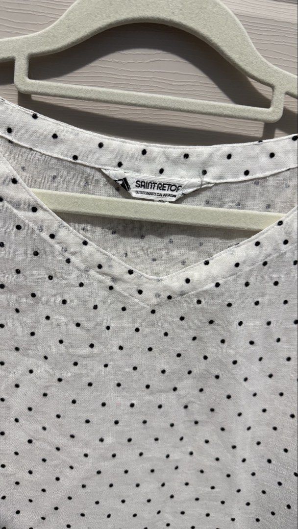 Muslin Polka Top (Category: Shirts) located in Quezon City. Submitted by dinesaur (Listing ID 1471078575, Image 2). Description: .