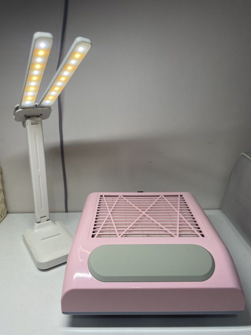 Nail Dust Collector (w free Mini lamp) (Category: Hands & Nails) located in Bulacan. Submitted by xwynn (Listing ID 1470977456, Image 2). Description: Got this for like ₱800 plus Twice ko lang nagamit Rfs:upgrade Already lp plss super bago pa nyaa ill give freebies if your gonna get thiss.