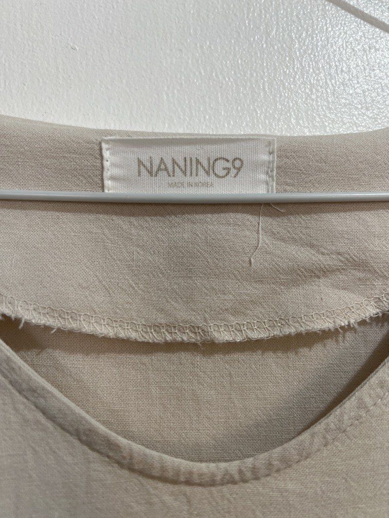 Naning9 linen dress with pockets (Category: Dresses) located in Las Pinas. Submitted by gaeley (Listing ID 1470963773, Image 2). Description: b: 23" armpit to armpit l: 47".