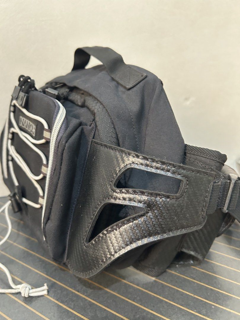 Nanka Black Waist Hip Bag (Category: Belt bags, Clutches and Pouches) located in Quezon City. Submitted by jjsurplus_23 (Listing ID 1471009935, Image 3). Description: .