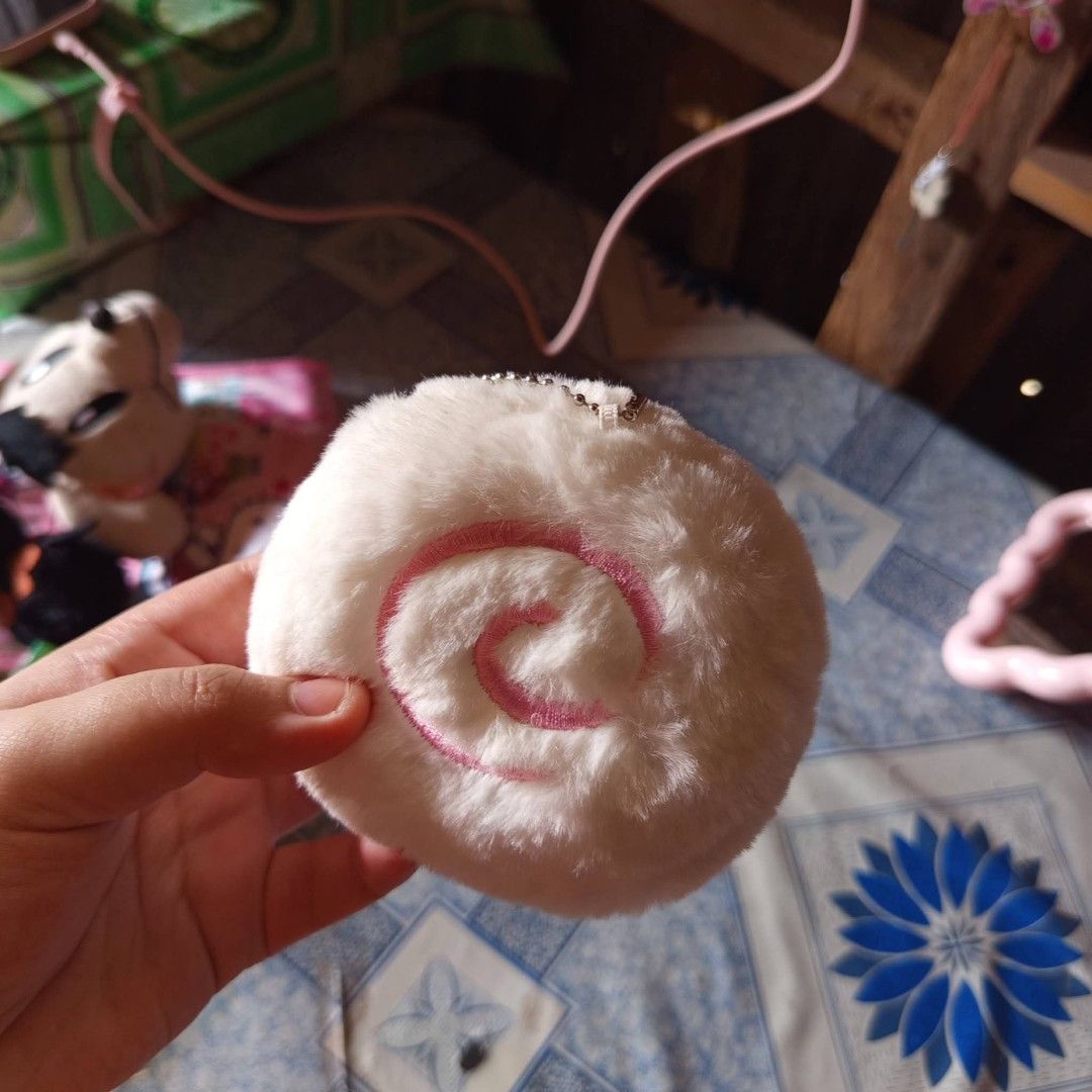 Narutomaki Pouch Charm (Category: Other Stationery & Craft) located in Quezon City. Submitted by lucky.girl_house (Listing ID 1470979544, Image 1). Description: .