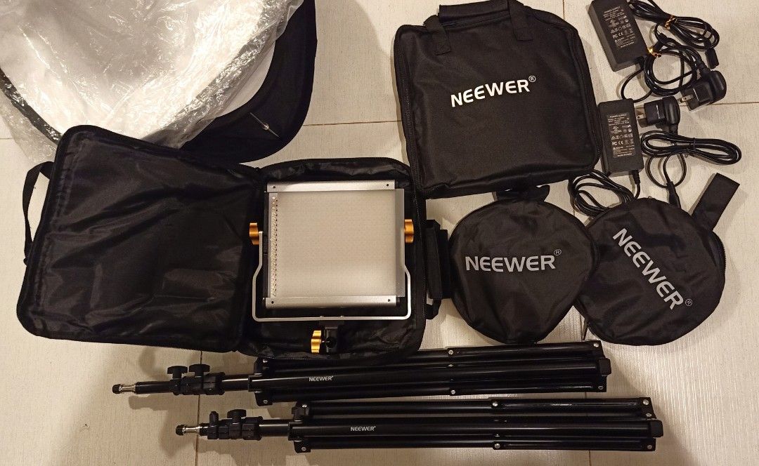 Professional Studio Lights **Livestreaming/Photography** (Category: Lighting & Studio Equipment) located in Mabalacat. Submitted by importemporium (Listing ID 1390393752, Image 1). Description: NEEWER 2 PACK NL480 Bi-Color LED Panel Light Kit Inclusions: x2 LED NL480 Video Light x2 Light Stand x2 Diffuser Panel x2 Power Cable x2 AC Power Adapter x2 Carrying Bag for LED Lights x2 Light Panel Soft Box Brandnew High quality Very Good for live stream