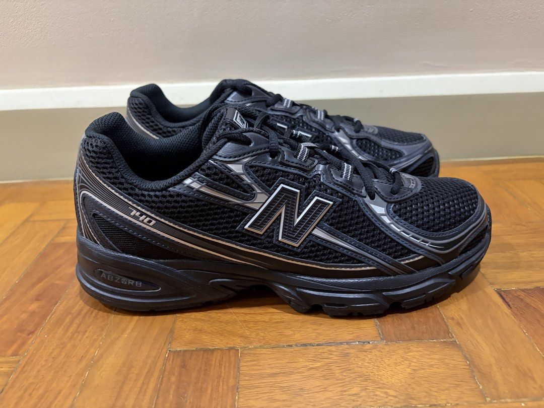 New Balance 740 (Men’s) (Category: Sneakers) located in Quezon City. Submitted by green.archer (Listing ID 1471020825, Image 2). Description: SALE! New Balance 740 (Men’s) - Color: Black/White/Grey - Size: 9.5 M (US) - 100 % Authentic SALE Price: 2,800! Call/Text if Interested: 09209068636.