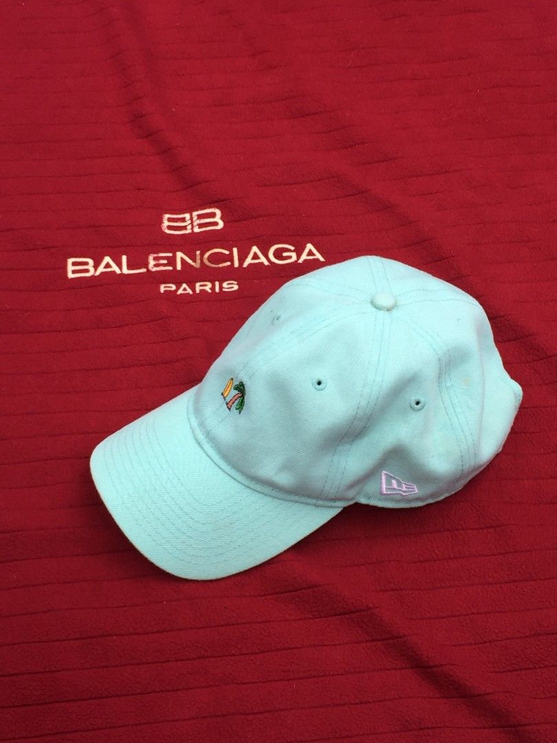 New Era 9Twenty Mint Green Surfboard Palm Tree Hat (Category: Caps & Hats) located in Magallanes. Submitted by thrift.culture2026 (Listing ID 1471055247, Image 2). Description: GOOD CONDITION 9/10 COLOR RATE ISSUES NASA PIC .