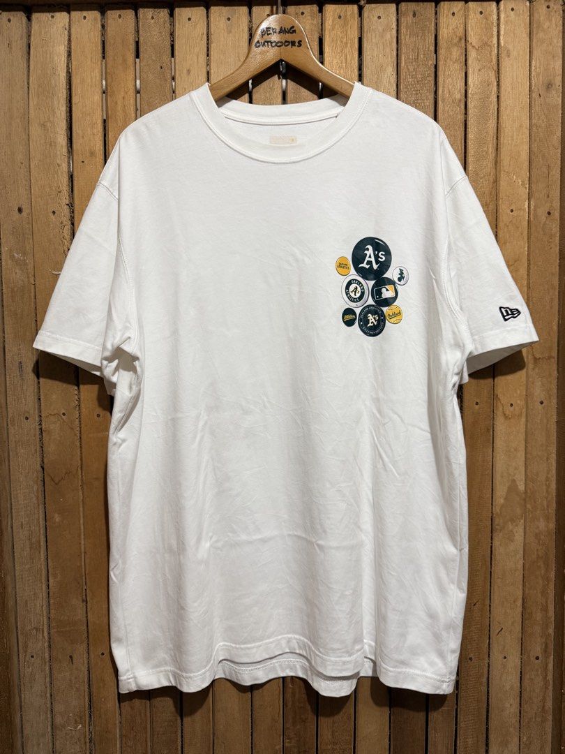 New Era Oakland Athletics Tee (Category: Tshirts & Polo Shirts ) located in Maramag. Submitted by ghab82885 (Listing ID 1470996580, Image 1). Description: New Era Oakland Athletics Tee Excellent condition No issue Size XXL W24” x L30.5” 350 only.