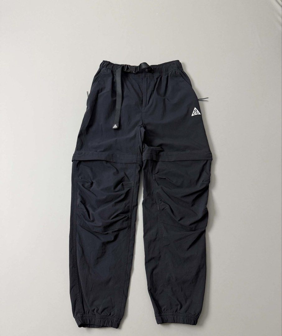NIKE ACG “SMITH SUMMIT” CONVERTIBLE / ZIP-OFF CARGO PANTS (Category: Jeans) located in Guagua. Submitted by sweetboyy (Listing ID 1471067177, Image 1). Description: NIKE ACG “SMITH SUMMIT” CONVERTIBLE / ZIP-OFF CARGO PANTS EXCELLENT CONDITION SIZE LARGE ON TAG DIMES: WAISTLINE 26-30 / LENGTH 36 WOMENS.