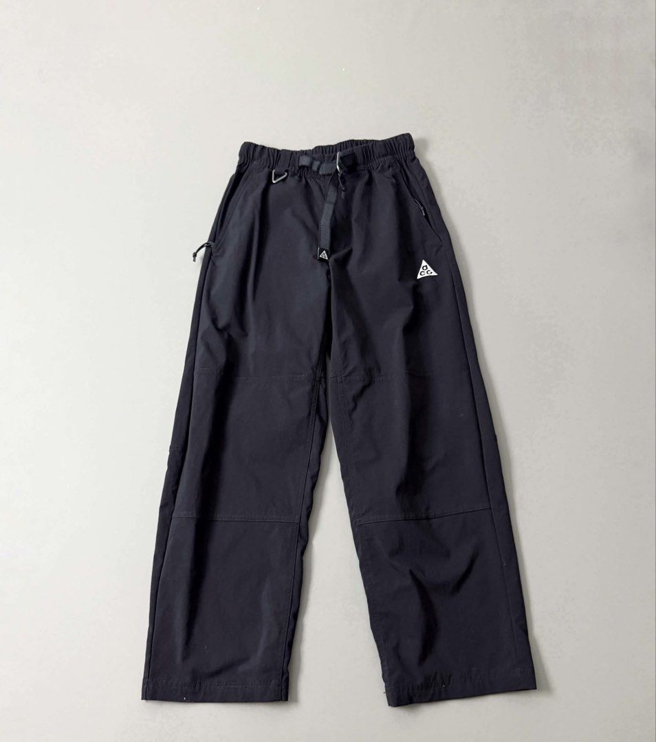 NIKE ACG UV PROTECTION HIKING PANTS (Category: Jeans) located in Guagua. Submitted by sweetboyy (Listing ID 1471066695, Image 1). Description: NIKE ACG UV PROTECTION HIKING PANTS EXCELLENT CONDITION SIZE SMALL ON TAG DIMES: WAISTLINE 28-30 / LENGTH 37 / LEG OPENING 8.5.